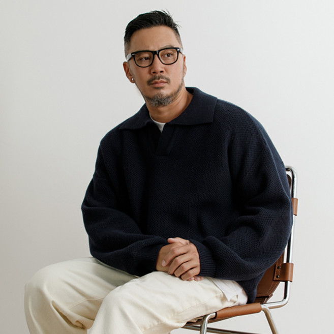 러기드하우스 오픈 카라 오버핏 램스울 니트 네이비