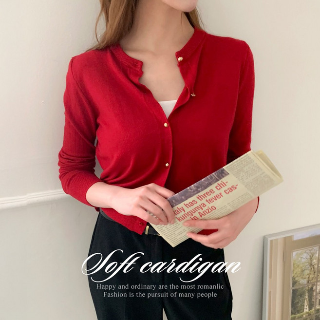 [순이] C.캐시촉감 금장 버튼 라운드 가디건