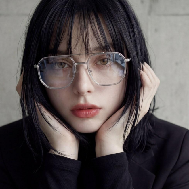 지적인 어반 실버 오버사이즈 다각형 투브릿지 투명 뿔테 콤비 안경