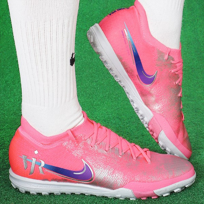 나이키 축구화 풋살화 줌 머큐리얼 베이퍼 16 프로 TF 비니시우스 인조잔디용 핑크-퍼플 로고