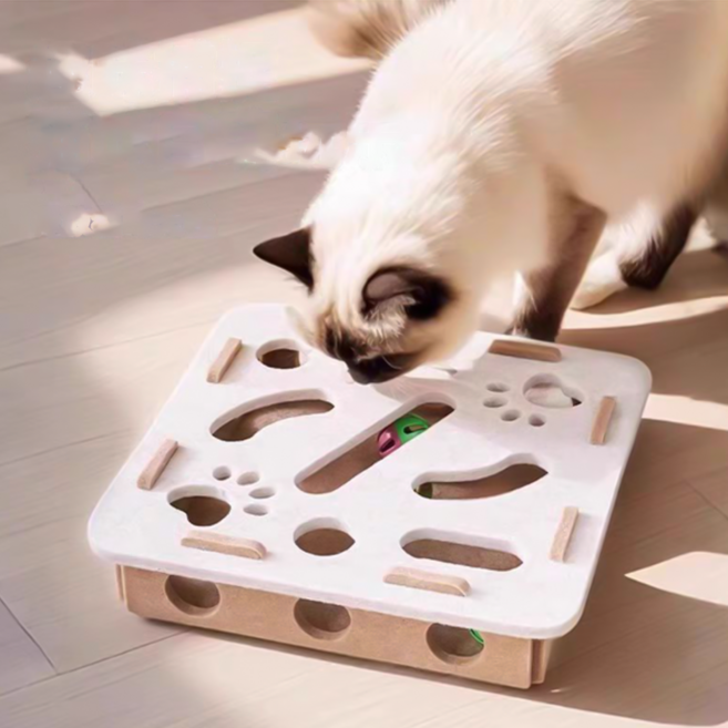 EVIO 고양이 장난감 퍼즐의 미로 공놀이 스크래쳐, 1개, 베이지