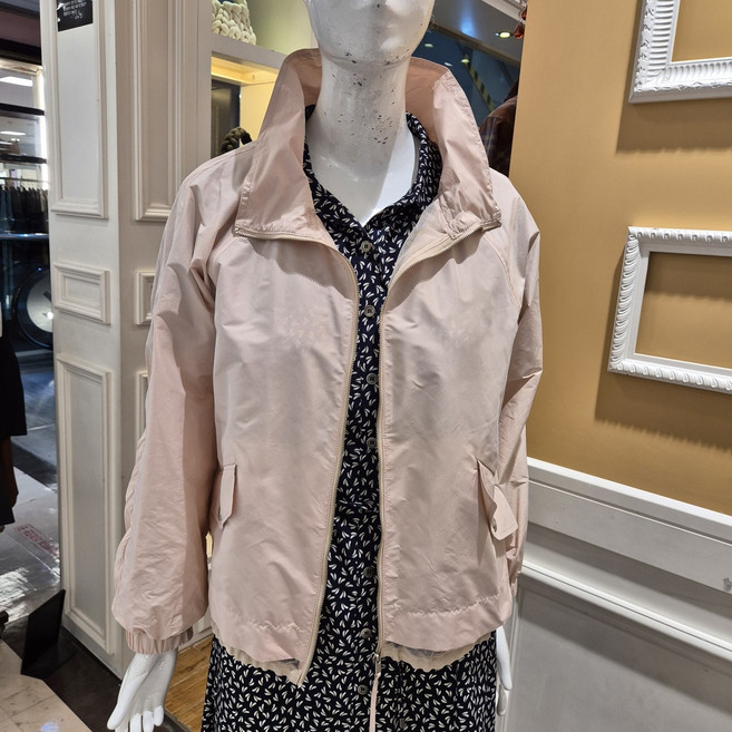 BCBG 비씨비지 여름24 코드 점퍼 B4B5R151