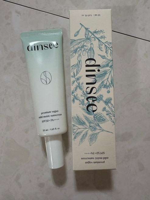 [딘시] 프리미엄 비건 마일드 선크림 50ml SPF50+ 무기자차 백탁없는 데일리