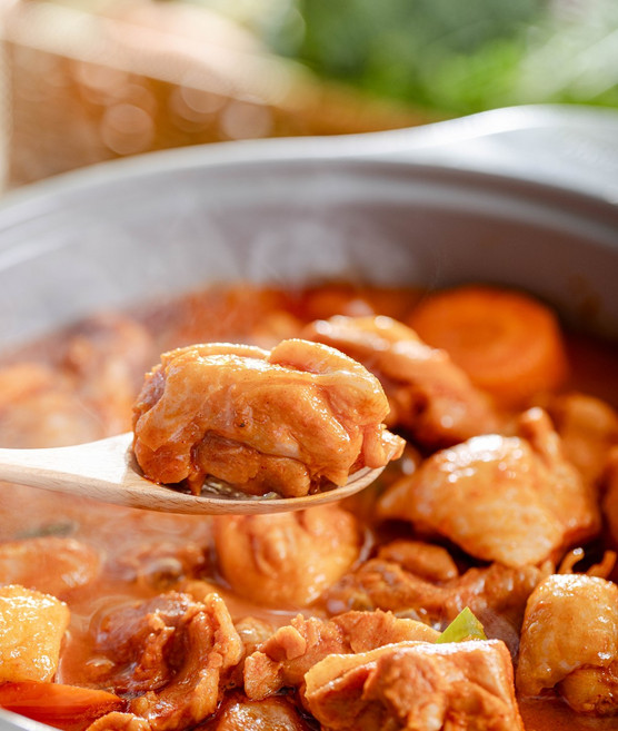 형닭마켓 순살닭도리탕 매콤 담백한 닭볶음탕 캠핑음식 밀키트 600g, 형닭마켓 순살닭도리탕 매콤 담백한 닭볶음탕 캠핑음식 밀