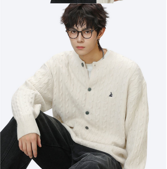 에치케이 두꺼운 남성 루즈핏 노카라 꽈배기 버튼 가디건 가을 겨울 데일리 니트