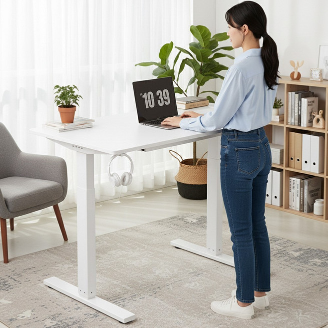 [KC인증] 씽크라이프 튼튼한 대형 전동 모션데스크 높이조절 스탠딩 책상 사무용 게이밍 재택근무, 화이트