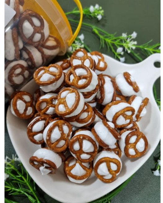 머랭쿠키 머랭크래커 머랭프레첼 1L 수제머랭 아이들선물 단체간식 답례품 디저트 맛집, 1개