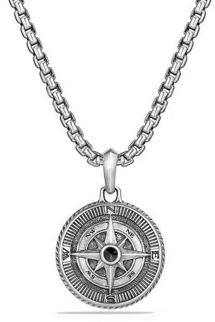 어나더 행운의 나침반 목걸이