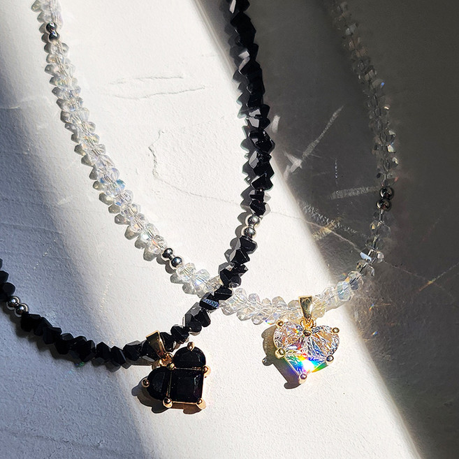 MCS 블랙스피넬 크리스탈 비즈 하트 목걸이 484