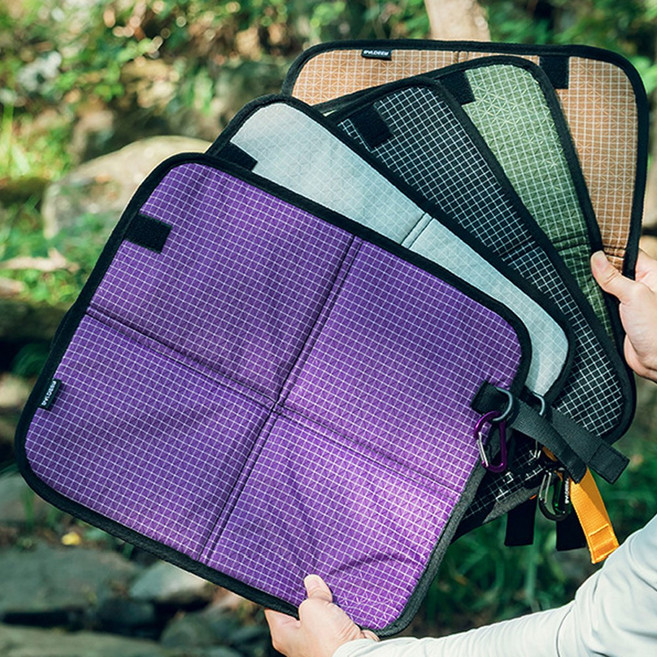 풀바잉 접이식 휴대용 방석 초경량 등산 1인용, 블랙, 퍼플