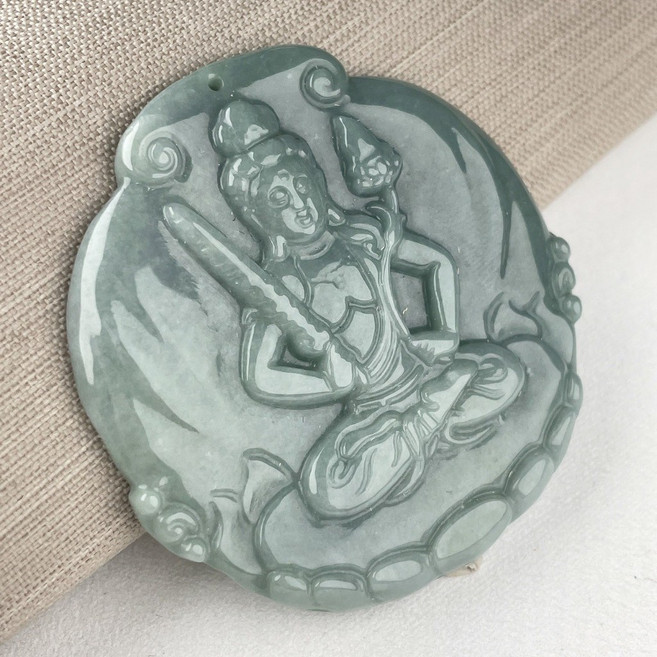 玉我翡翠 虛空藏菩薩掛件吊墜 瓜地馬拉A貨翡翠 A3854, 1個