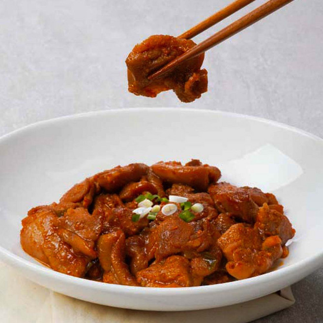 땅땅집밥 닭다리살 양념닭불고기 200g 1팩, 1개