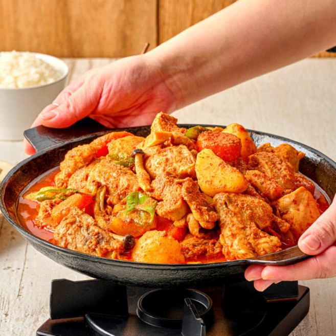 솥뚜껑 닭볶음탕 그 맛 그대로! 국내산 가마솥 닭볶음탕 1KG+1KG (총 2팩), 2개, 1kg