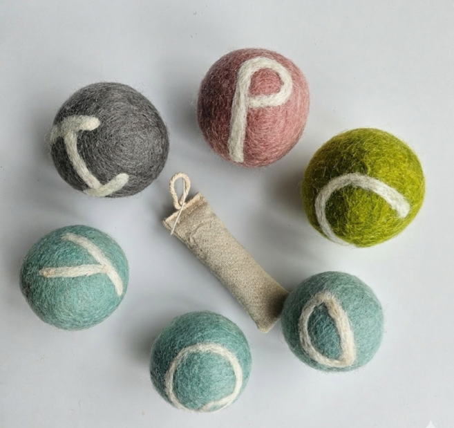 캣데이 고양이 캣볼 양모볼 4cm 5cm 6개세트 알파벳 자수 멀티구성 파스텔 캣닢 증정