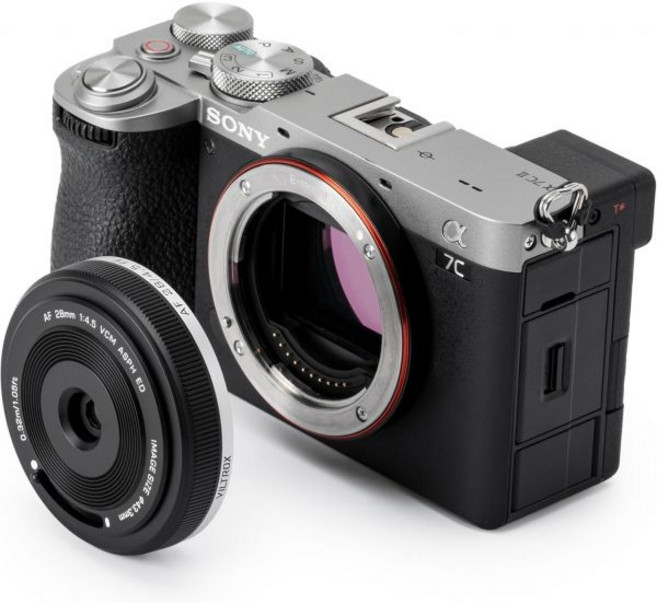 VILTROX 빌트록스 AF 16mm f1.8 FE 풀프레임 렌즈 소니 E마운트 미러리스 카메라와 호환되는 오토포커스 알파 a7 a7II a7III a7R a7RII a7RII, 28mm F4.5