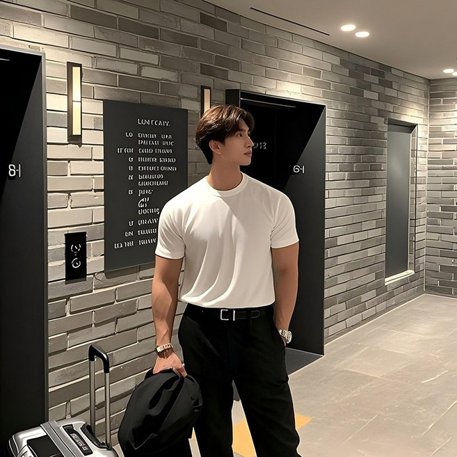 남자 여름 티셔츠 빅사이즈 머슬핏 반팔 무지반팔 데일리룩 캐주얼 라운드넥 반팔티