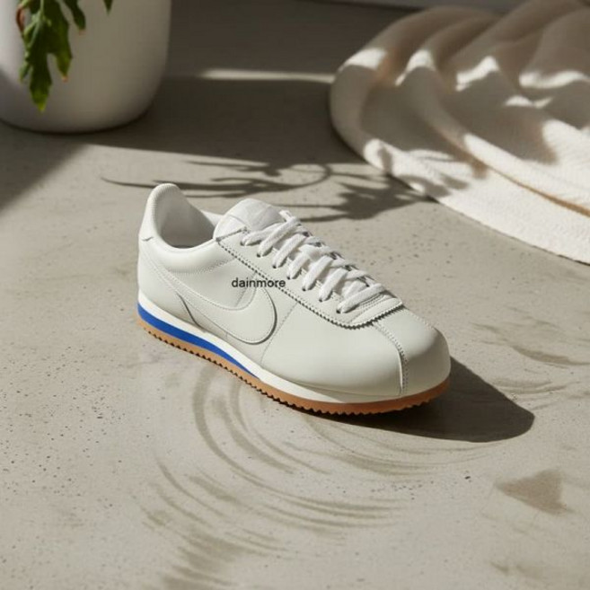 나이키 여성 코르테즈 SE 운동화 스니커즈 HV6936-133