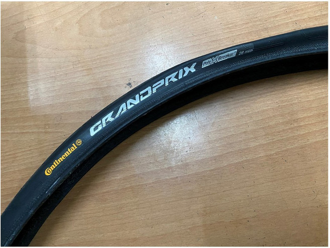 Continental Grand Prix 700x28C 輕量競賽防刺外胎 - 德國馬牌, 1個