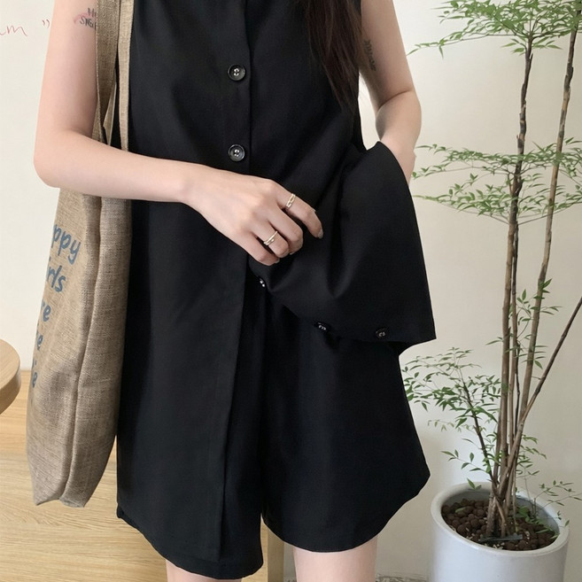 【梨卡】隔日到貨 女裝【套裝】背心 短褲 背心馬甲 寬鬆短褲 無袖背心 鬆緊腰短褲 休閒百搭 HZ026