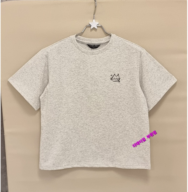 더데이걸 부평점 가볍고 시원한 착용감의 쿨 소재 감각적인 그래픽 포인트 여유있는 박시핏 여아 반팔 티셔츠