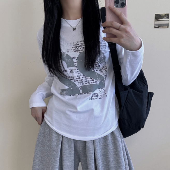 Y2K 키치 유니크한 22 레터링 포인트 긴팔티셔츠 오버핏