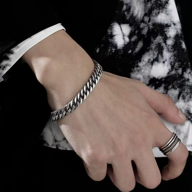남녀공용 볼드 커브체인 데일리 팔찌
