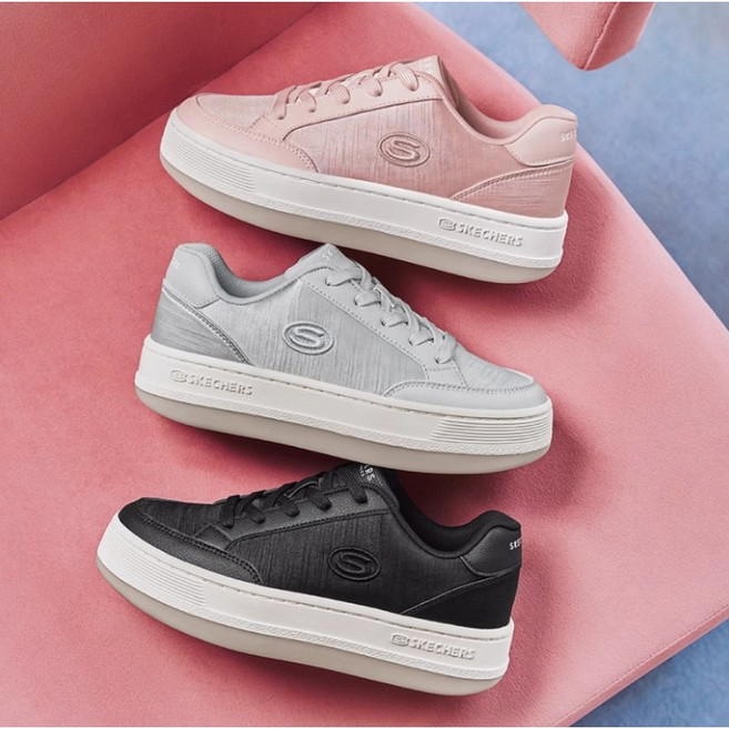 #해피데이#스케쳐스 24년 여성용 메모리폼깔창 로고디자인 4-5cm굽 캐주얼 스니커즈