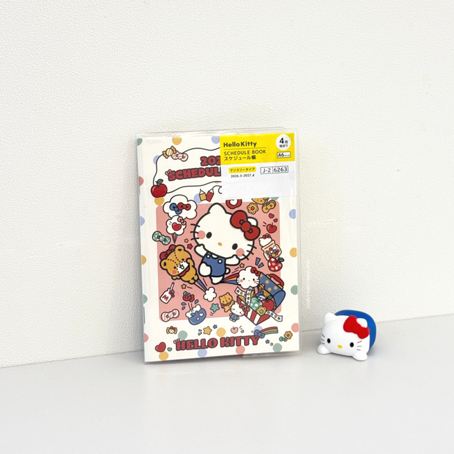 일본정품 산리오 헬로키티 2026 스케줄북 A6 다이어리 월간 플래너 메모노트, 1개