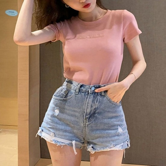 20대 여자 대학생 러블리 자수 데일리 반팔 티셔츠