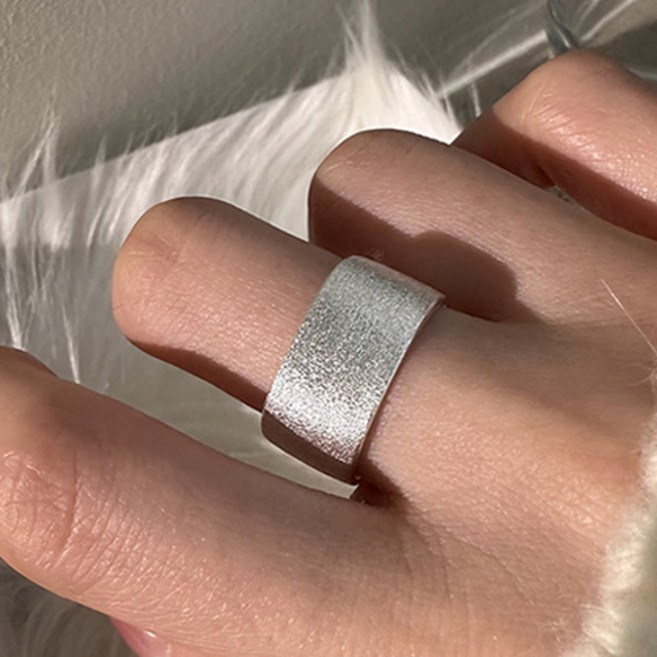 티큐 유니크 엔틱 볼드 샤이닝 스퀘어 반지 A1977