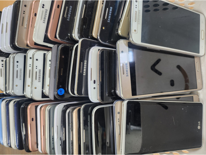 삼성 LG(중고폰)저가스마트폰 업무폰-삼성폰 LG폰 저가스마트폰 업무폰 실속형 효도폰 학생폰 공부폰 수능폰 서브폰 전통신사 유심 호환, 4GB, 랜덤