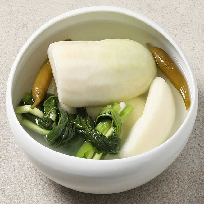 전주찬방 유기농 무로 담근 옛날식 동치미, 2kg, 1개