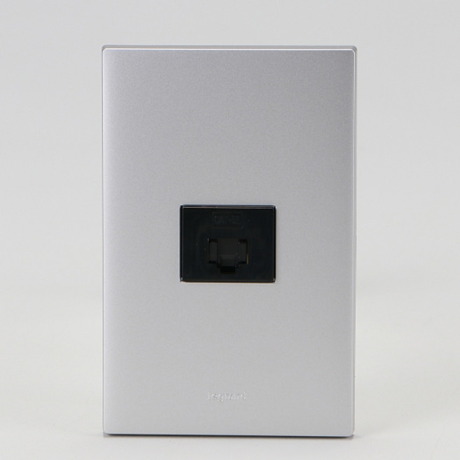 전화통신콘센트 르그랑, 1개