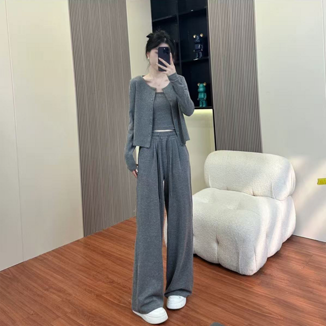 오스틱니 2026 여성 니트 빅사이즈 간절기 캐주얼 운동 세트 (3세트)