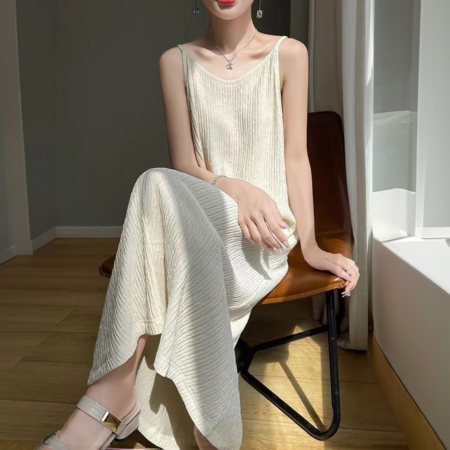 플리츠 끈나시 롱원피스 여성 가을 나시 원피스 여자 봄원피스 봄가을 루즈핏 블랙 휴양지 드레스