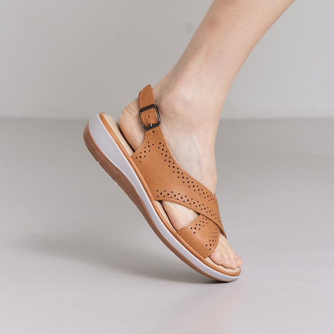 슈리오 여성 소가죽 푹신한 발편한 샌들 4cm