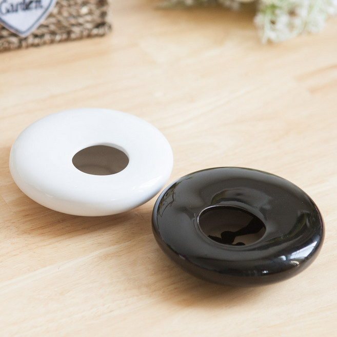 도자기 원형 화병 수반 납작구멍 12x3cm 2컬러 조화 꽃병 인테리어 장식 소품 원예 용품 꽃꽂이 가드닝, 화이트o