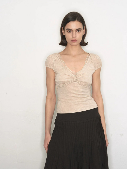 27thstreet 세탁 가능한 텐셀 울 가슴 꼬임 살구 레이스 페이크 반팔 상의