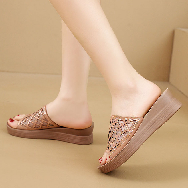 여성 슬리퍼 여름 엄마 슬리퍼 웨지힐 샌들255