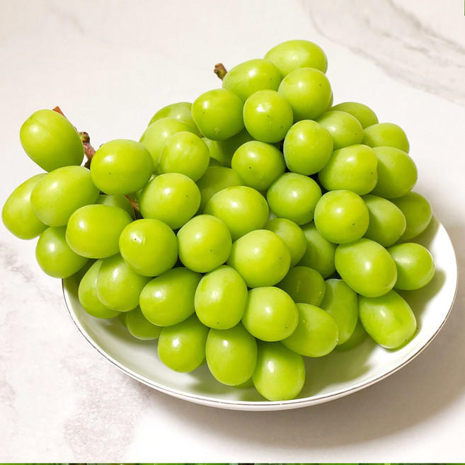 프리미엄 고당도 샤인머스켓 김천 경산 상주, 1개, 샤인머스켓 2kg 4-5수