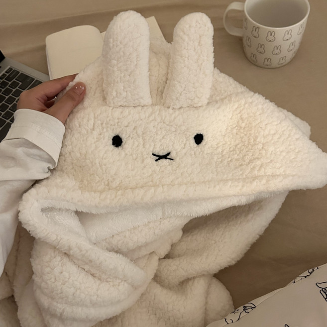 미피 miffy 귀여운 토끼 캐릭터 망토 담요 입는 후드 담요 수면 무릎 담요 학생 사계절