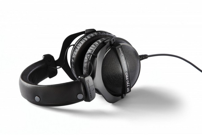 beyerdynamic DT 770 Pro 監聽耳機, 32歐姆(皮革耳罩)
