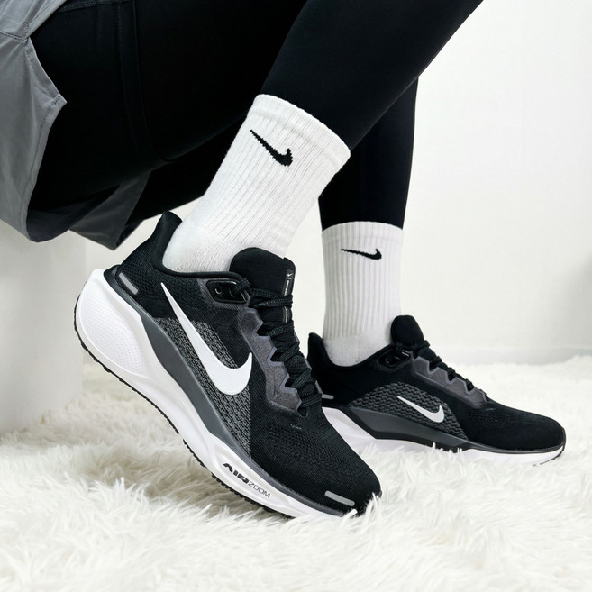 나이키 페가수스 41 여성 런닝화 블랙 발편한 운동화