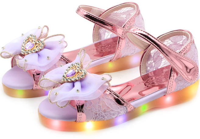 큐빅하트리본LED샌들 여아 유아 아동 라이트 여름샌들