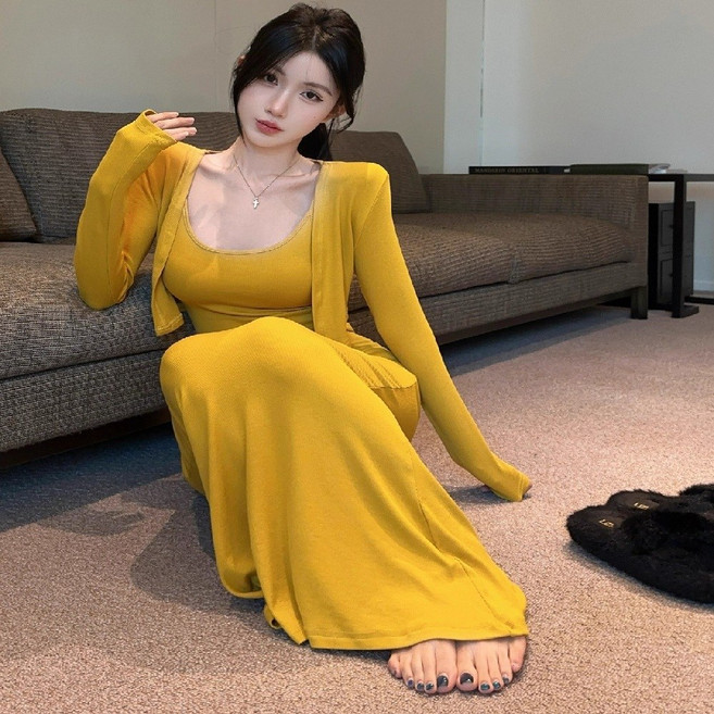 마리하우스 색이 너무 이쁜 니트 롱나시원피스+가디건 세트 투피스