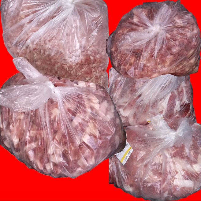 수입산 김치찌개용 돼지 고기 돈 전지 앞다리살 제육볶음용 2kg, 1개