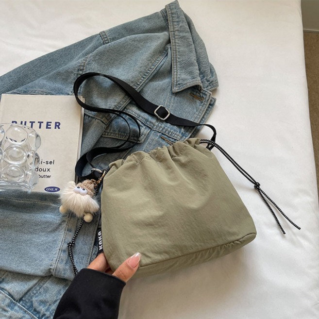 팝키즈 나일론 여성 가벼운 스트링 크로스백