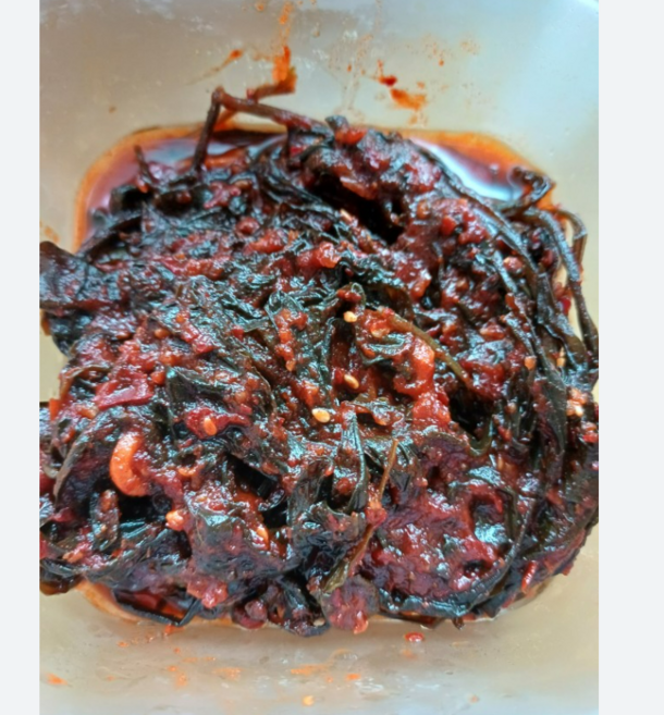 1+1 깔끔 고추잎무침 2kg 잎사귀 무침 절임 밥반찬 도시락 장아찌, 2봉, 1kg