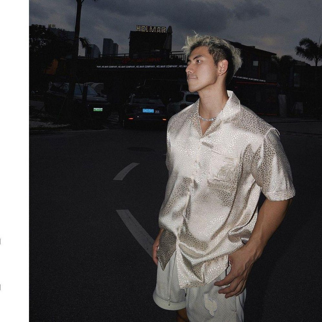男裝豹紋短袖襯衫 夏季寬鬆度假風上衣