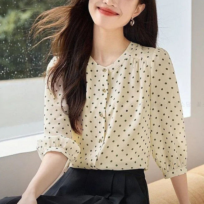 꽃소담 여성 루즈핏 도트무늬 7부소매 쉬폰 블라우스 셔츠 MAL26A1202